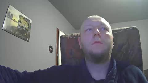Snapshot of lover582553 chatting on 02.15.25 lover582553 online show from 02.15.25