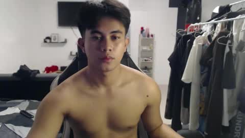 loverboyph04 online show from 09.27.25