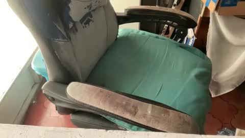 Snapshot of loverocket824 chatting on 10.14.25 loverocket824 online show from 10.14.25