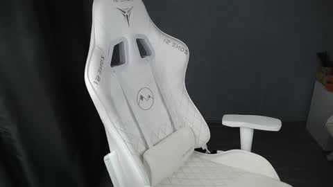 lovers613228 online show from 10.11.25