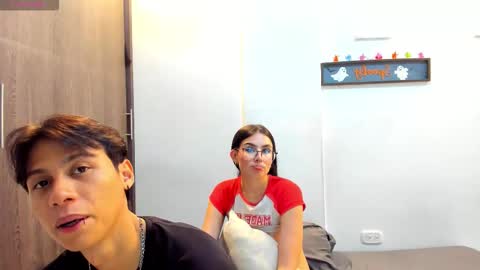 Lovers Clover X online show from 11.04.25