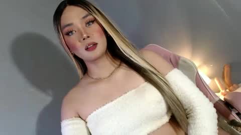 Snapshot of lovers_moon22 chatting on 01.09.25 lovers moon22 online show from 01.09.25