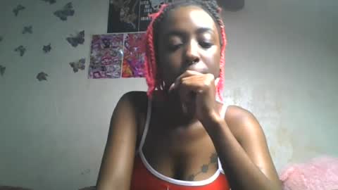 Snapshot of lovers_oncam chatting on 07.04.26 RedJoy online show from 07.04.26