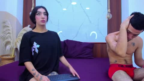 sofia and bryan online show from 04.21.26