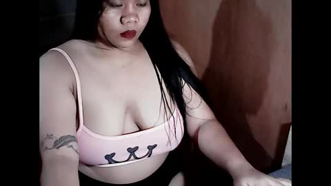 Snapshot of loveslut4u chatting on 12.13.24 Khatty online show from 12.13.24