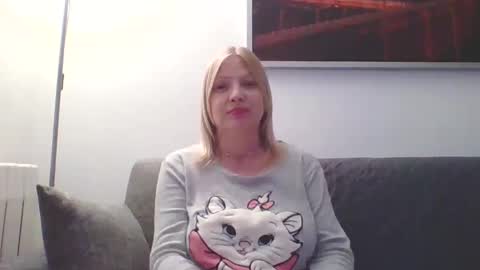 Snapshot of lovestar544963 chatting on 01.13.25 Marlyn online show from 01.13.25