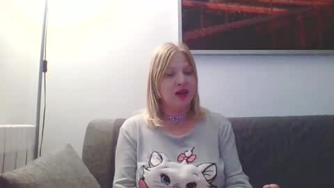 Snapshot of lovestar544963 chatting on 01.23.25 Marlyn online show from 01.23.25