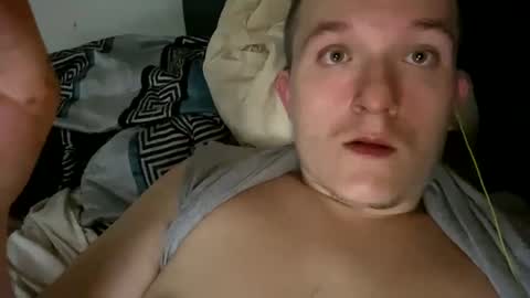 Snapshot of lovetoloveyou96 chatting on 02.02.25 Lover Boy online show from 02.02.25