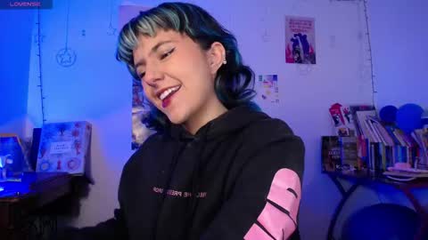 Snapshot of loving_alma chatting on 02.22.26 loving_alma online show from 02.22.26