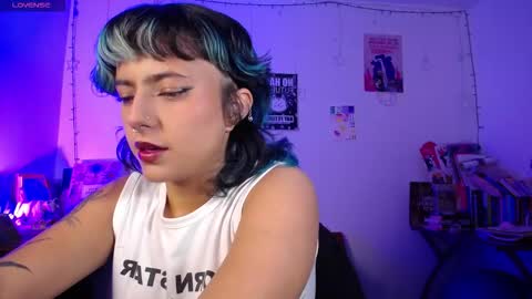 Snapshot of loving_alma chatting on 03.06.26 loving_alma online show from 03.06.26