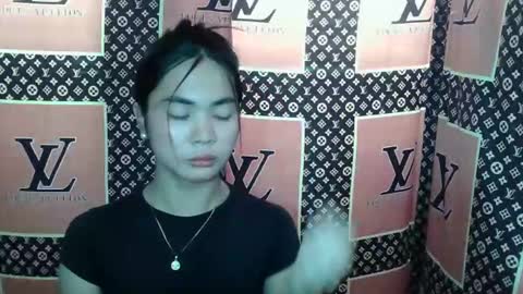 loving_rhean online show from 11.26.25