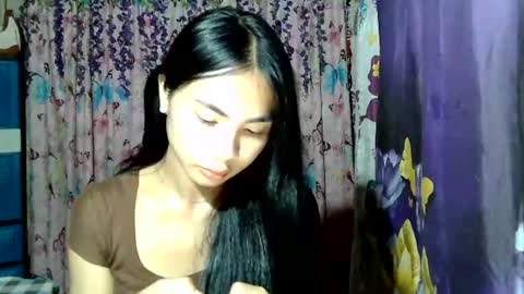 Snapshot of loving_rhean chatting on 07.18.26 loving_rhean online show from 07.18.26