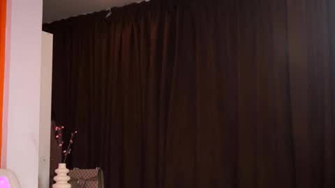 Nora online show from 03.07.26