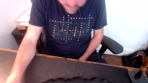 lreed090 online show from 05.08.26