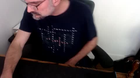 lreed090 online show from 05.09.26
