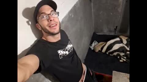 Lshot D online show from 10.17.25