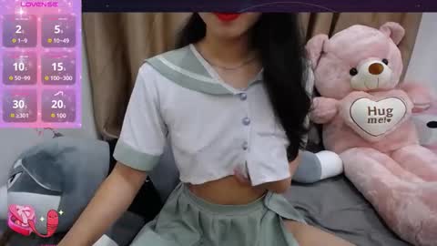 Mina online show from 12.16.25