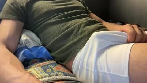 Snapshot of lu1721 chatting on 04.08.26 l26 online show from 04.08.26