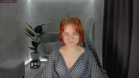 Snapshot of lu_muon chatting on 01.26.25 lu_muon online show from 01.26.25