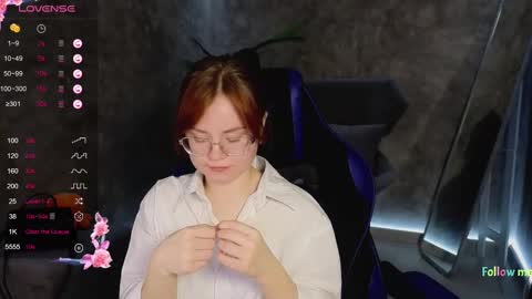 Snapshot of lu_muon chatting on 02.05.25 lu_muon online show from 02.05.25