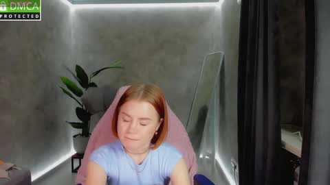 Snapshot of lu_muon chatting on 02.10.25 lu_muon online show from 02.10.25