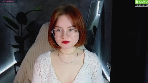 Snapshot of lu_muon chatting on 02.13.25 lu_muon online show from 02.13.25