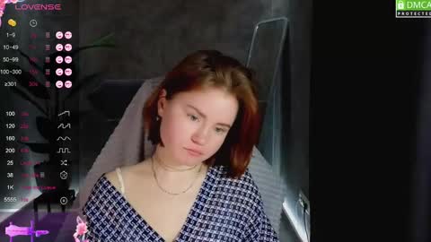 Snapshot of lu_muon chatting on 02.19.25 lu_muon online show from 02.19.25