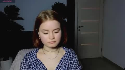 Snapshot of lu_muon chatting on 02.25.25 lu_muon online show from 02.25.25