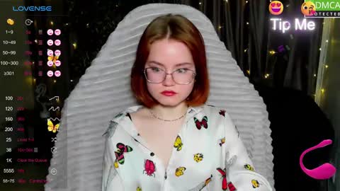 Snapshot of lu_muon chatting on 03.01.25 lu_muon online show from 03.01.25