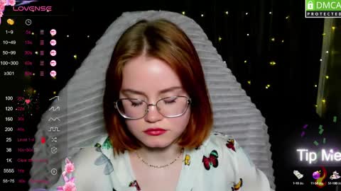 Snapshot of lu_muon chatting on 03.01.25 lu_muon online show from 03.01.25