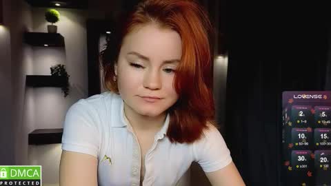 Snapshot of lu_muon chatting on 09.23.25 lu_muon online show from 09.23.25