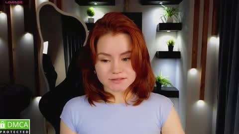 Snapshot of lu_muon chatting on 10.21.25 lu_muon online show from 10.21.25