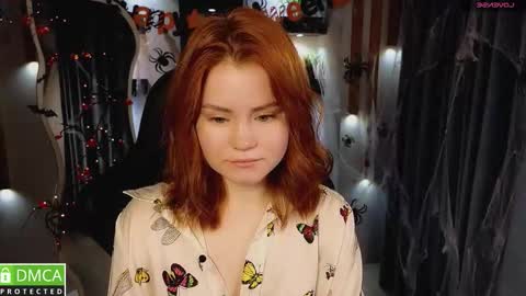 Snapshot of lu_muon chatting on 11.04.25 lu_muon online show from 11.04.25