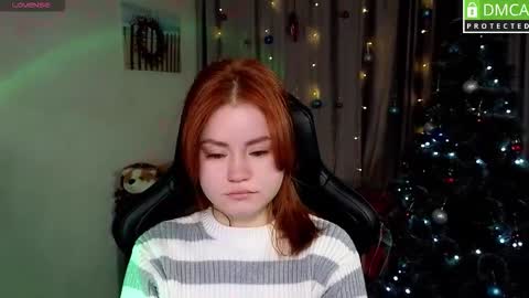 Snapshot of lu_muon chatting on 11.29.25 lu_muon online show from 11.29.25