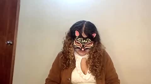 luana363 online show from 11.14.25