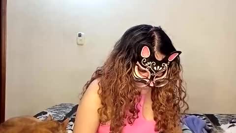 luana363 online show from 11.20.25