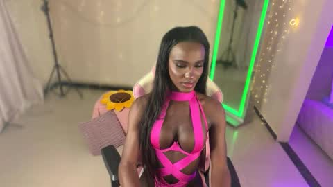 Snapshot of luanarisque chatting on 03.08.26 IG luana orq online show from 03.08.26