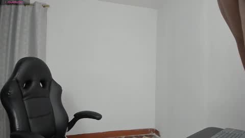 lUAN online show from 01.31.25