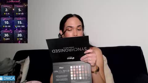 Snapshot of luara_ chatting on 02.21.26 luara_ online show from 02.21.26