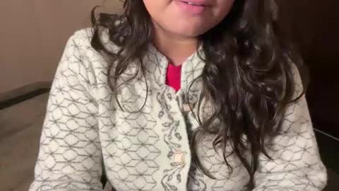 Snapshot of lubna_07 chatting on 11.25.25 slow poison online show from 11.25.25