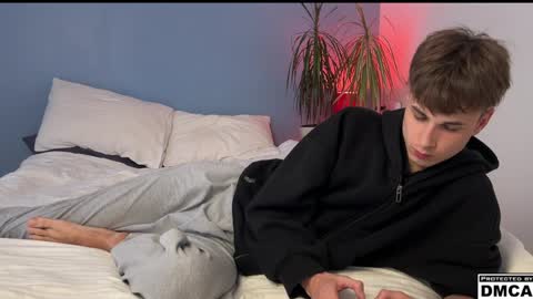 Snapshot of lucacharm chatting on 04.03.26 lucacharm online show from 04.03.26