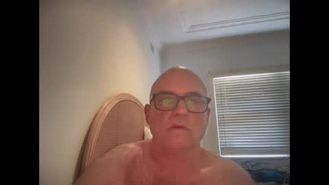 Snapshot of lucas10004 chatting on 12.27.24 lucas10004 online show from 12.27.24