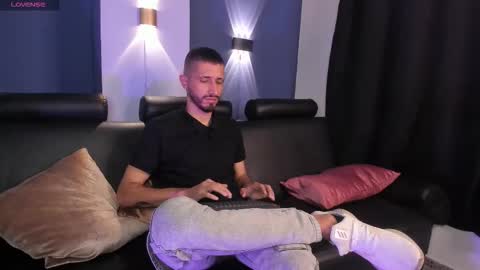 Lucas online show from 02.05.26