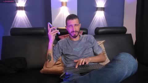 Lucas online show from 02.10.26