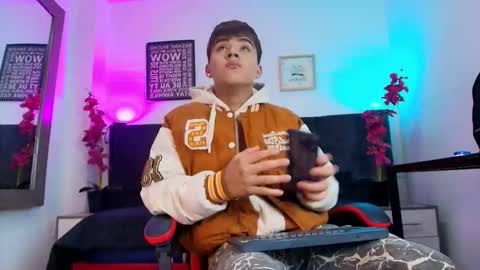 Lucas lovee online show from 02.26.26