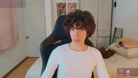 lucas_xo online show from 12.20.25