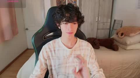 lucas_xo online show from 04.29.26