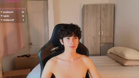 lucas_xo online show from 06.04.26