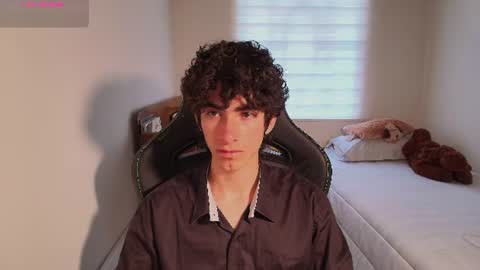 lucas_xo online show from 06.10.26