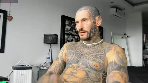 Snapshot of lucasexclusive chatting on 12.28.24 lucasexclusive online show from 12.28.24